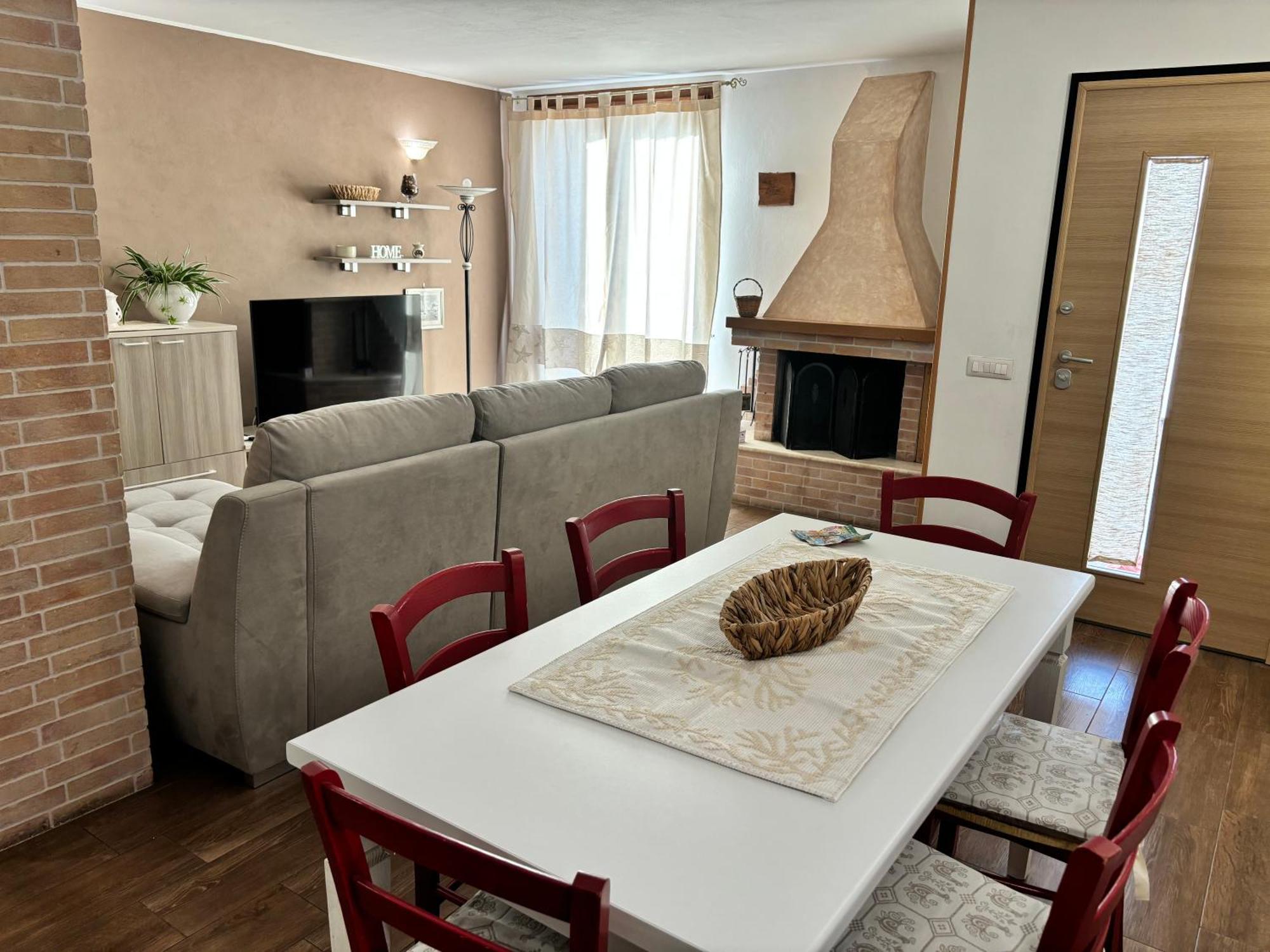 L'Essenziale Apartment Порто Торес Екстериор снимка